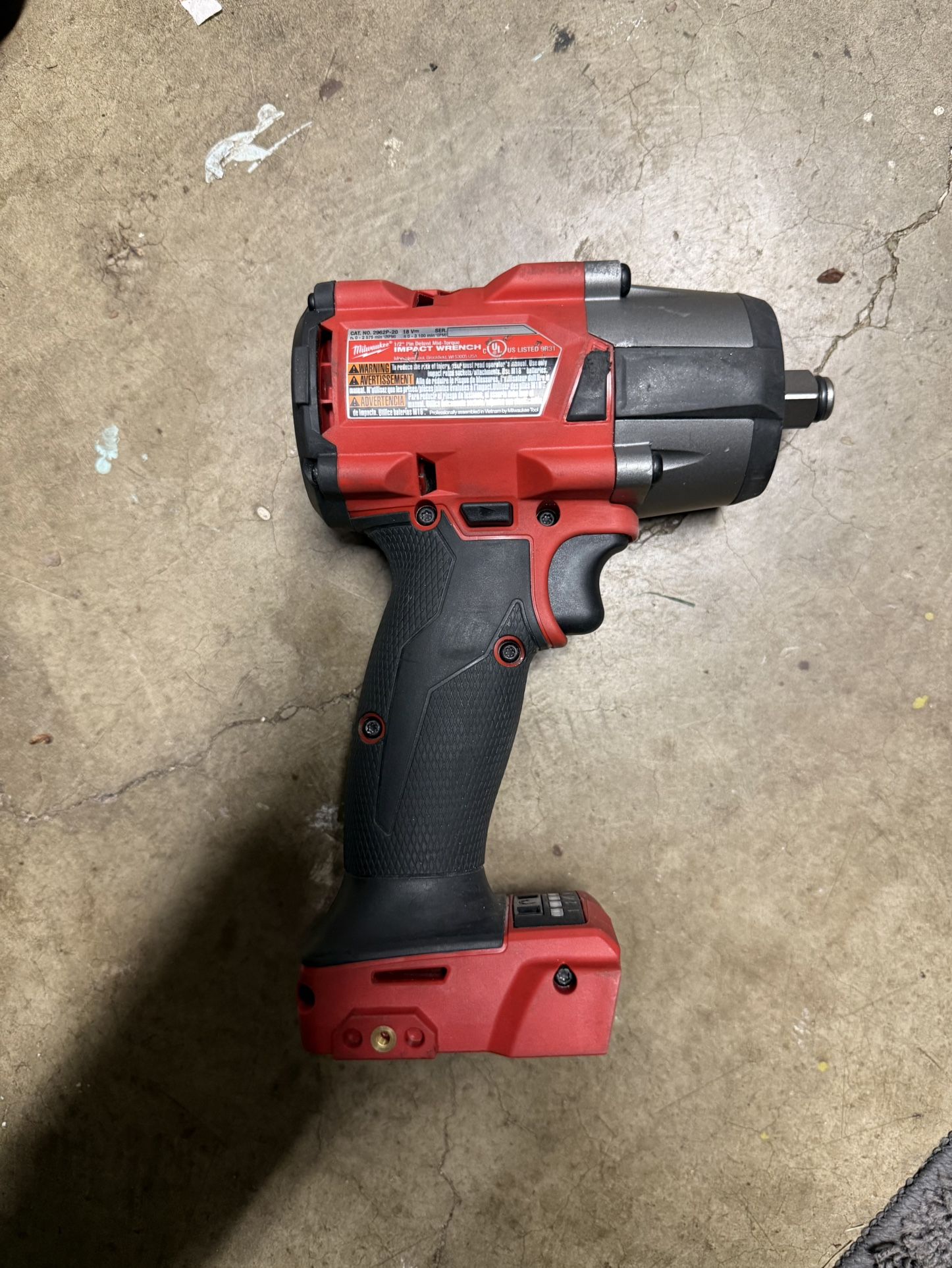 Milwaukee 2962P-20 M18 FUEL™ 1/2 " Mid-Torque Impact Wrench