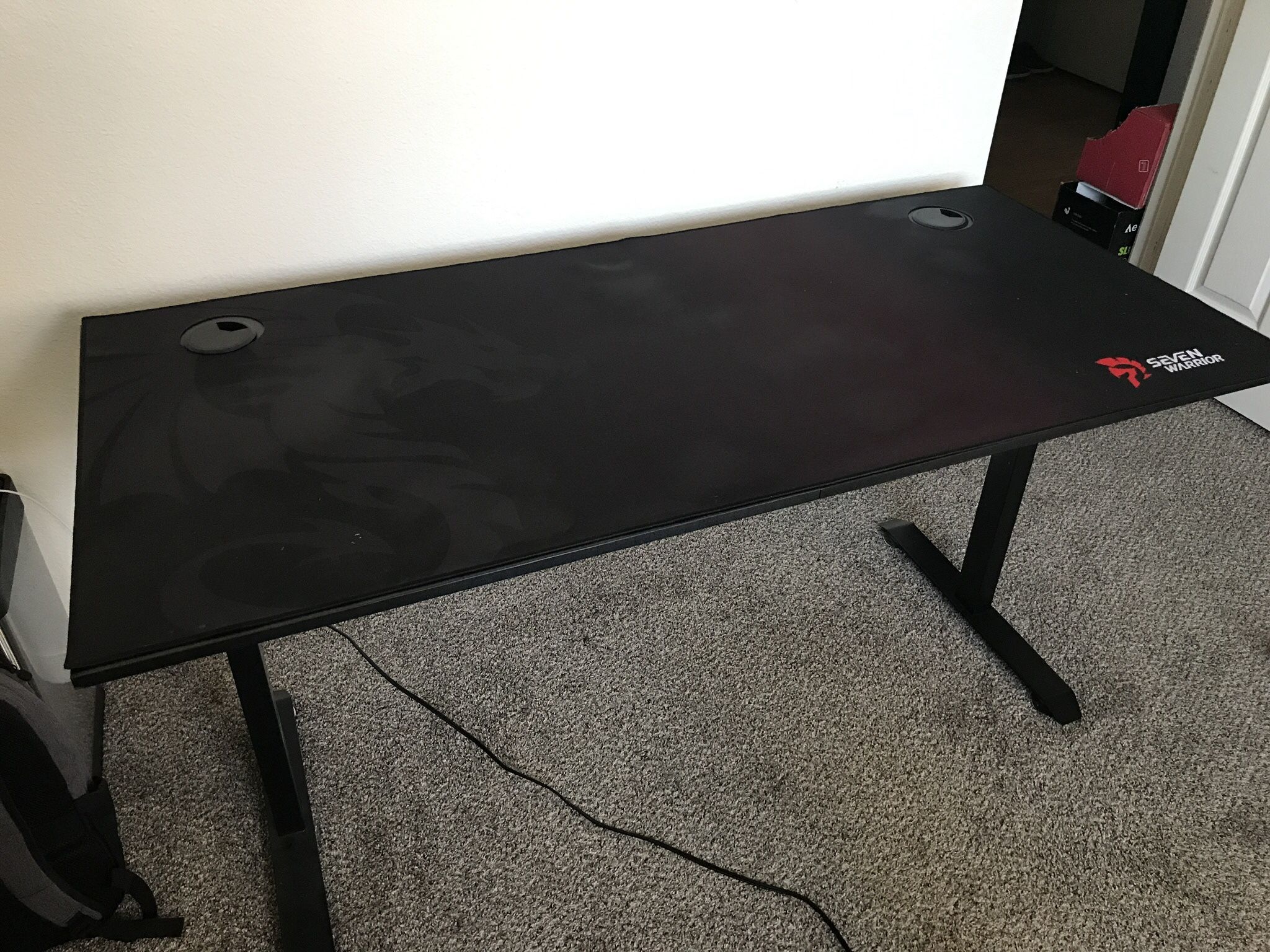 Large gaming desk