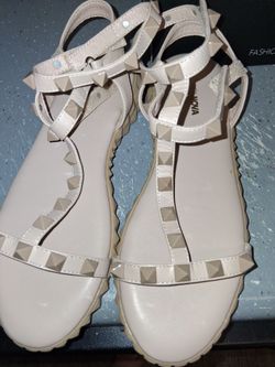 Womans sandals