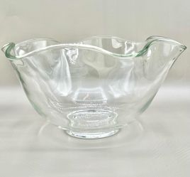 Vintage MCM Scalloped Glass Bowl