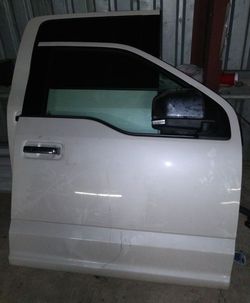 Got Parts For A 2017 -2019 Ford F250 Let Me Know What You Need 