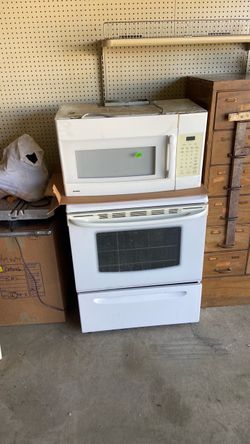 Free Kenmore Electric stove and microwave