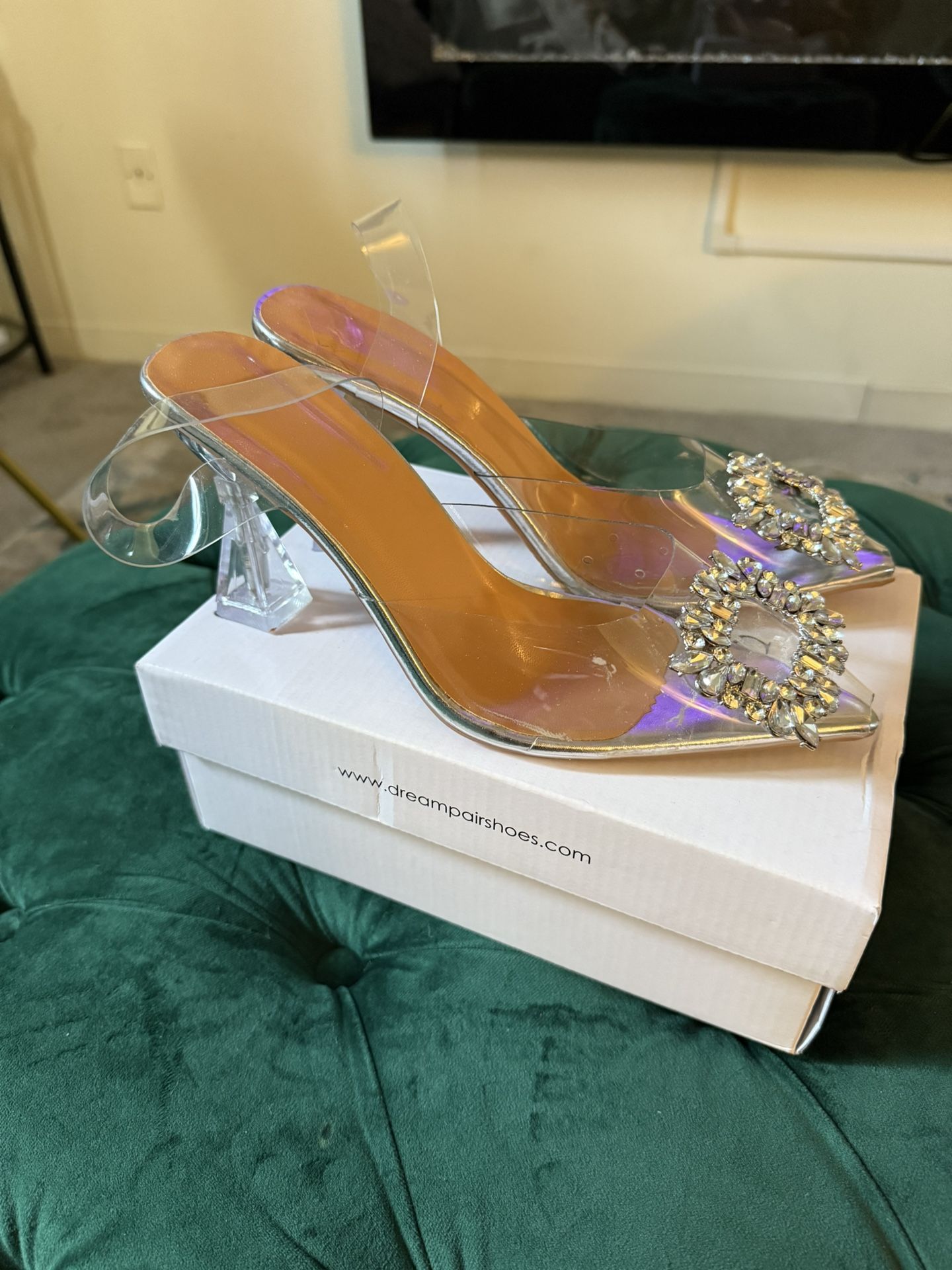 Crystal Clear Pointed Toe Heels – Size 39 (US 8.5) ✨