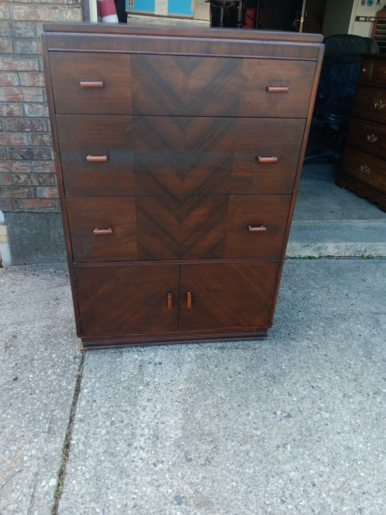 Antique Chest Of Drawers