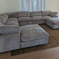 New 8 Piece Modular Sectional Couch! Extremely Comfortable! Free Delivery 🚚! 