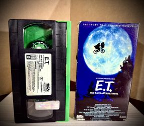 ET The Extra Terrestrial VHS Movie 1988 MCA Green Flap 
