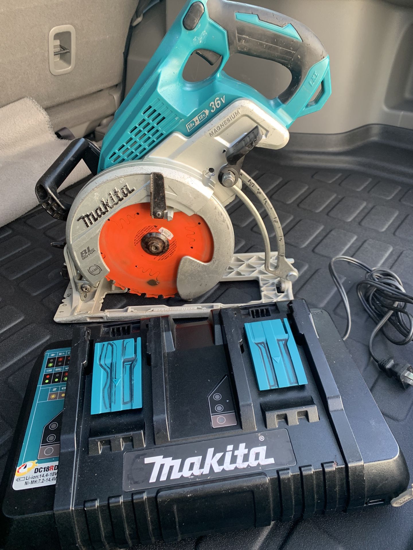 Makita 36V 7”1/4 Blede Framing Saw