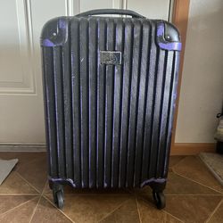 Black Carry On Suit Case 