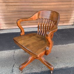 office chair, Antique wood chair - excellent condition 