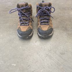 Columbia Hiking Boots Size 5 