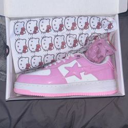 Pink Bapestas X Hello Kitty 