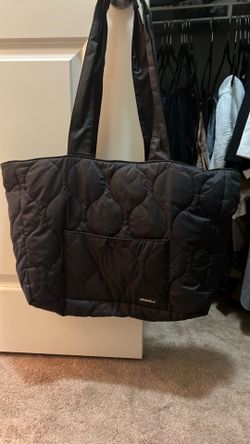 Adanola tote bag