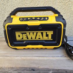 Dewalt 20v Bluetooth Speaker Brand New