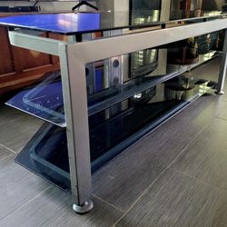 Entertainment Center 58.5"L×24"W×22.5"H