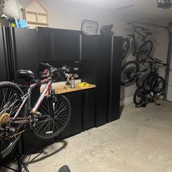 6 piece Husky storage