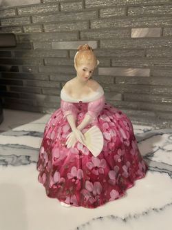 Vintage Royal Doulton Victoria In Mint Condition 