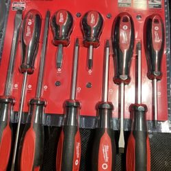 10 Piece Milwaukee Screwdriver Set 