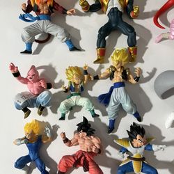 Dragon ball z small figures gachapon lot brand new
