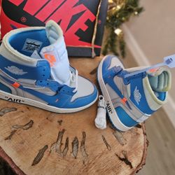 Jordan 1 Retro OG x Off-White High UNC