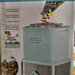 Nostalgia Ice Cream Maker. New In Box. 