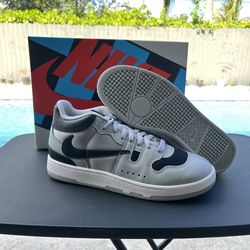 Travis Scott mac attack size 9.5 men