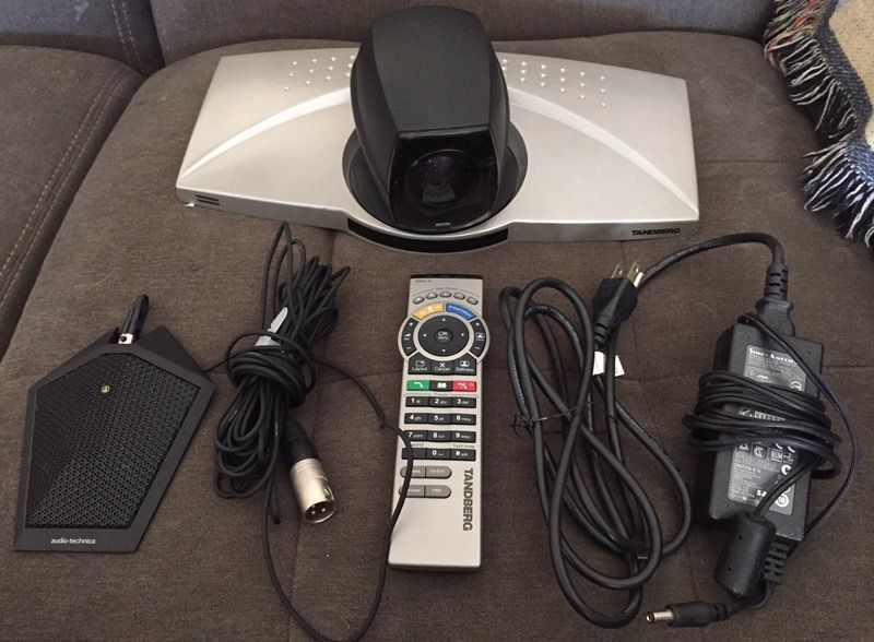Tandberg 550 Mxp Camera, w/ Mic, Remote, & Cords
