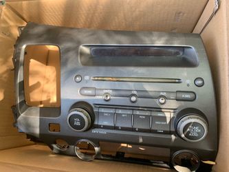2006-2011 Honda Civic OEM AM/FM CD MP3 Radio Stereo Dash Bezel