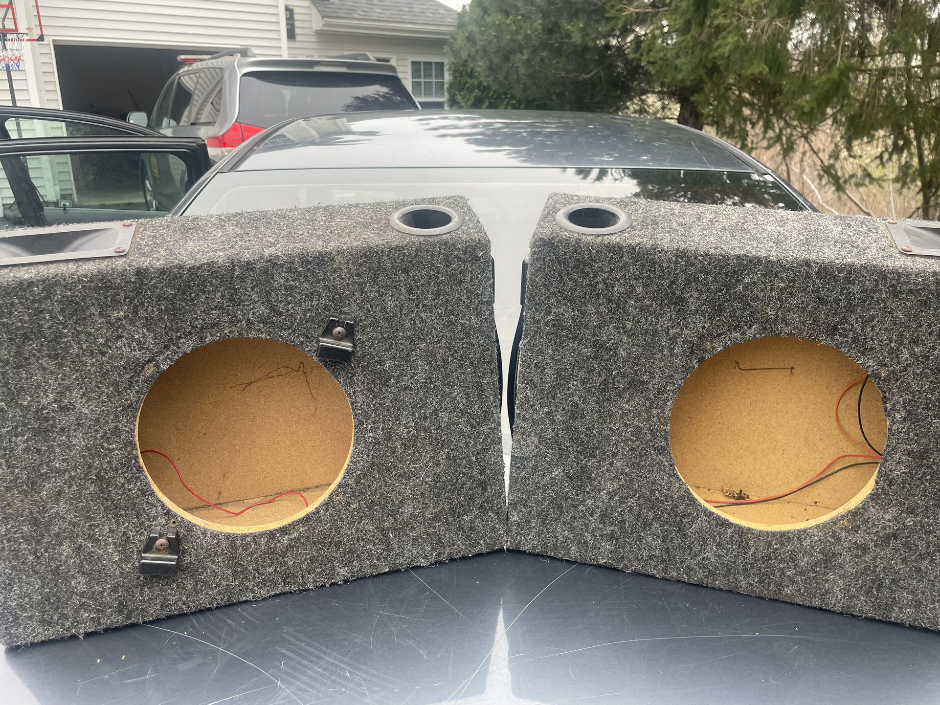 Speakers / Speaker Boxes 