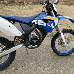 2010 Husaberg 390 Fe ,Fuel Injected