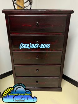 Cherry five drawer dresser pinewood Comoda cajonera nueva