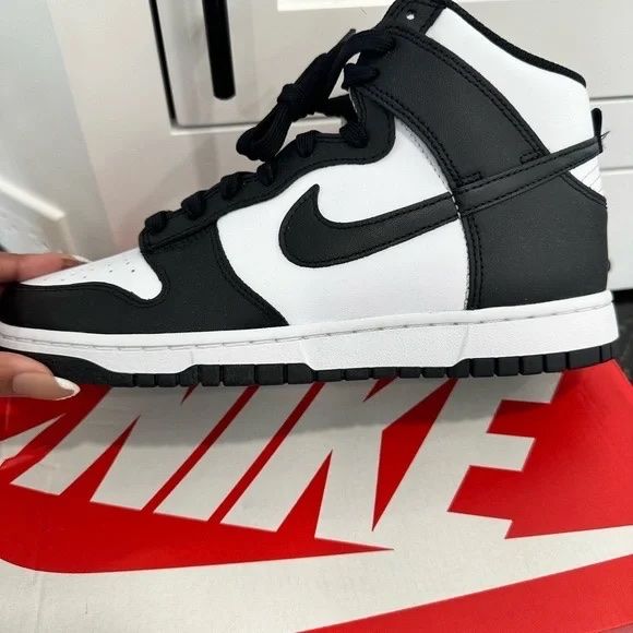 Nike Dunk Hi Retro