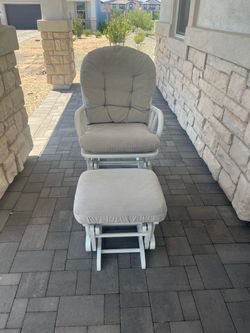 Gliding rocking chair