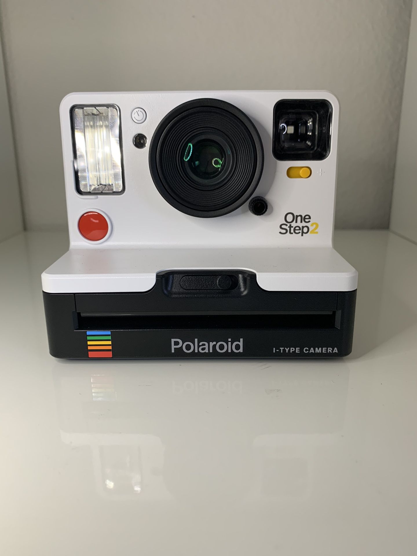 Polaroid I-type camera like new!