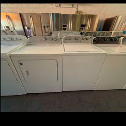 Whirlpool Washer And Dryer Set “27 ( Lavadora Y Secadora )