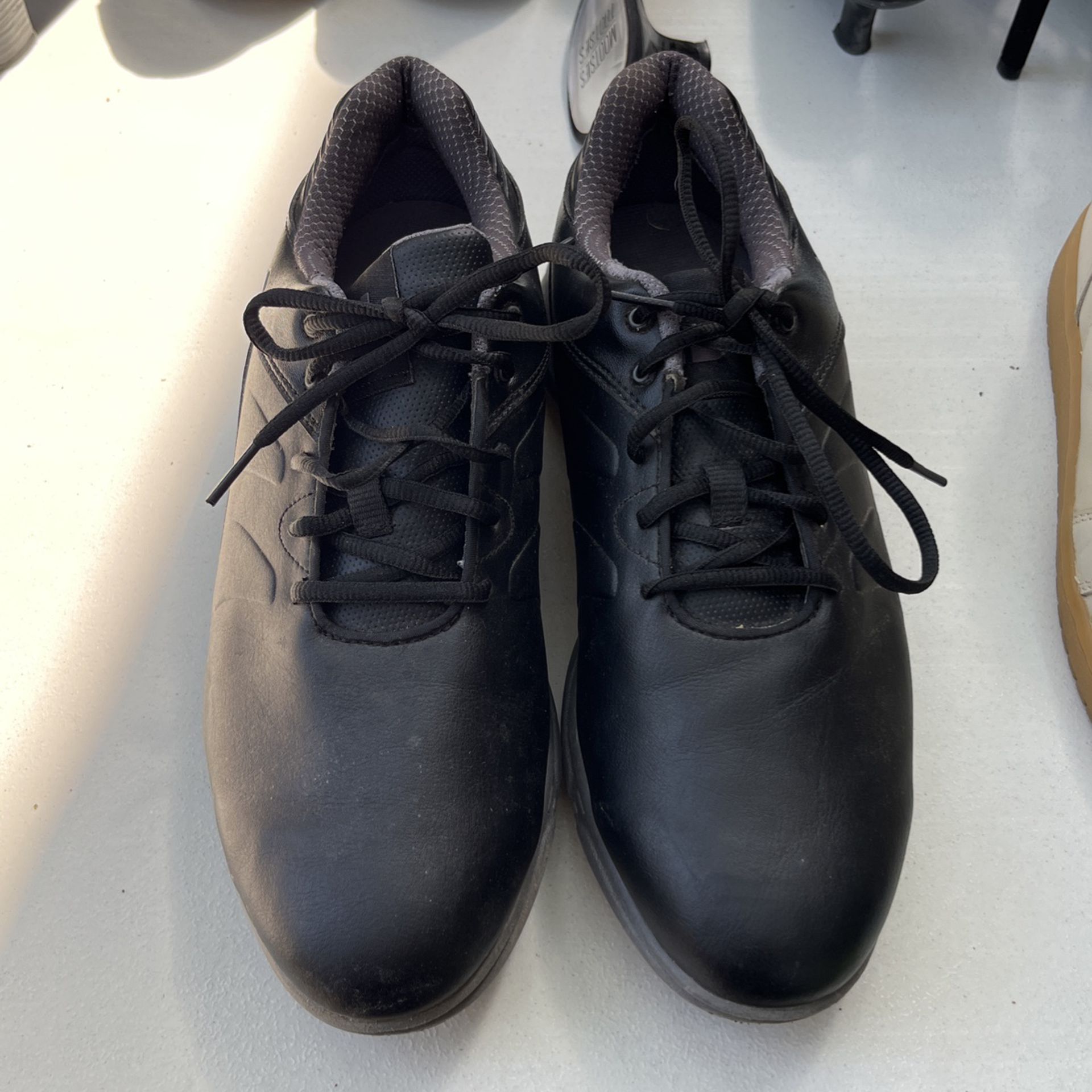 FootJoy Men’s Golf Shoes- Size 10.5