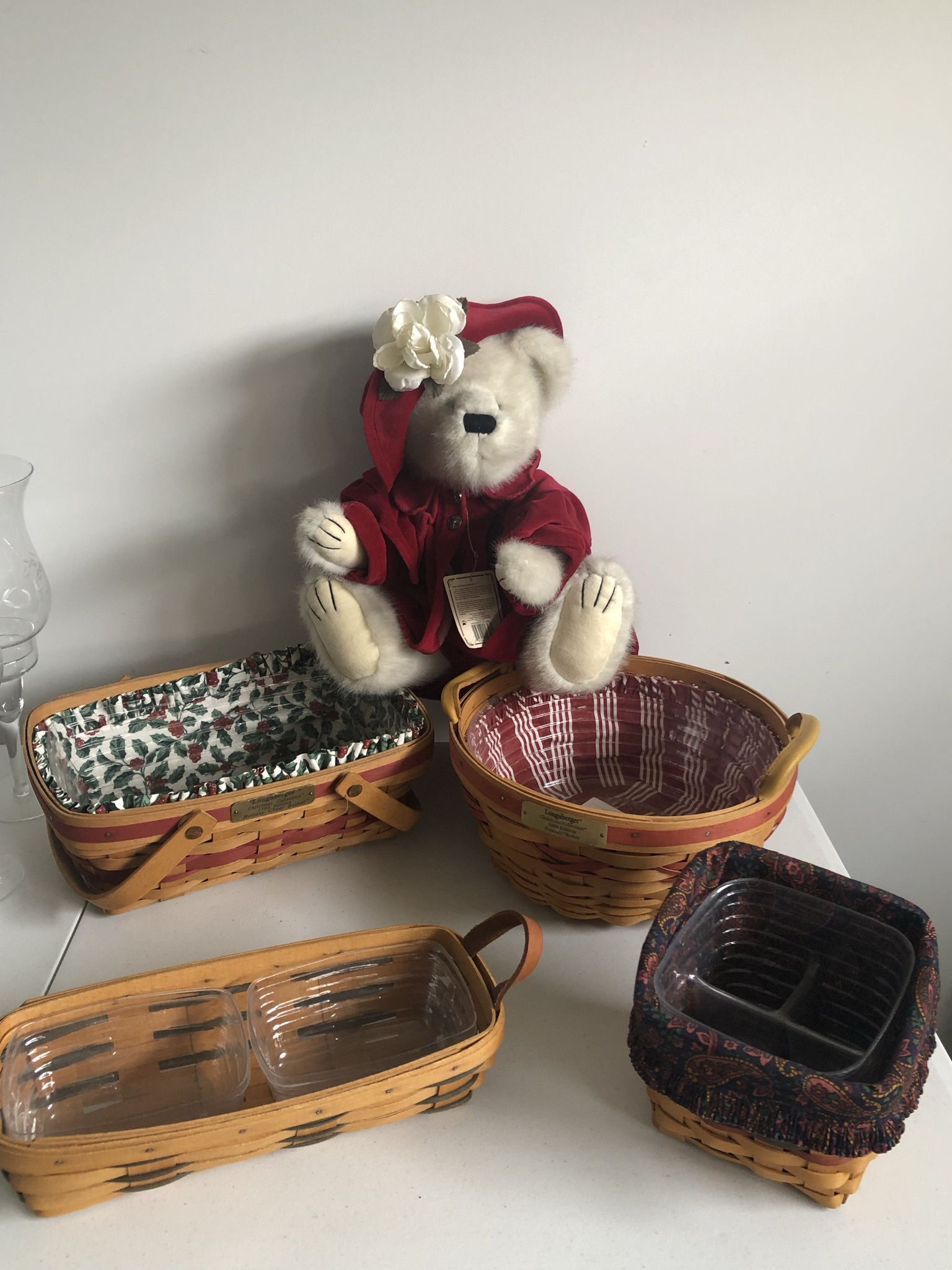 Longaberger Baskets & Xmas Boyd’s Bear