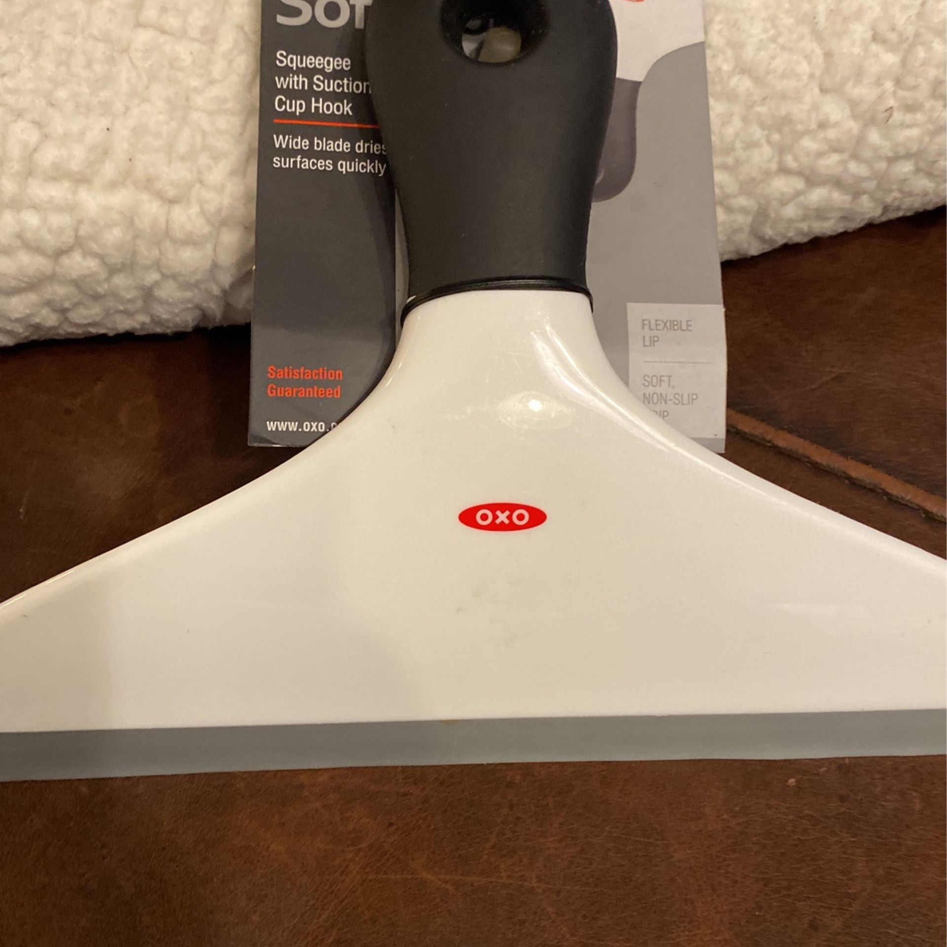 XOXO Suction Cup Squeegee