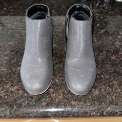 File Boots