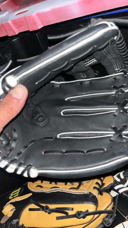 Wilson glove