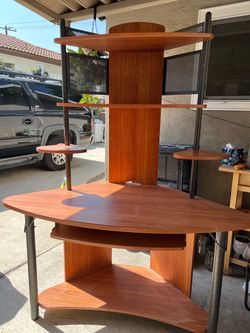 Corner Computer Desk with Tower Shelves