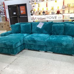 Sectional $999