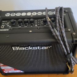 blackstar id:core 10 v2 w/ Instrument Cable