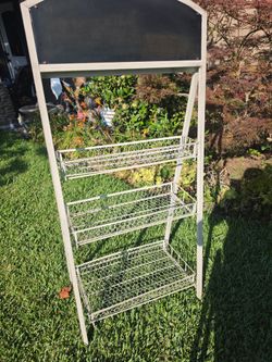 SHELF METAL  NEW  250 BUSINESS or house