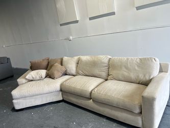 SECTIONAL COUCH SOFA