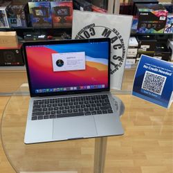 MacBook Pro 13” 2017 Space Grey Super Fast 16 Gb Ram And Huge 500 Gb Ssd>>> Warranty Included <<< Payment Plan Available 