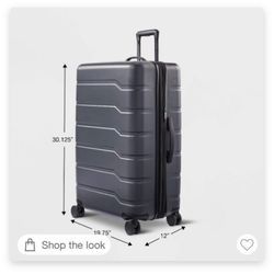 Luggage XL size