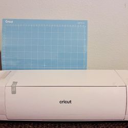 ✂️ Cricut Explore 4 (Brand New – Never Used!) ✂️