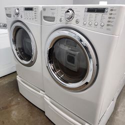 LG SET STEAM WASHER AND ELECTRIC DRYER 