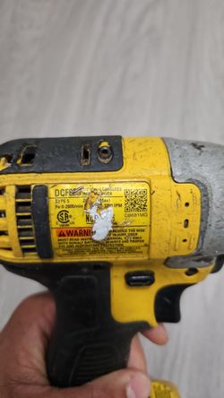 DEWALT Impact Driver – Used / Usado