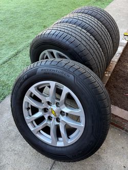 Chevy 1500 wheels and tires gmc sierra Denali Tahoe